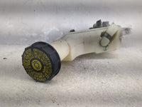 2010-2012 Nissan Versa Brake Master Cylinder - Oemusedautoparts1.com