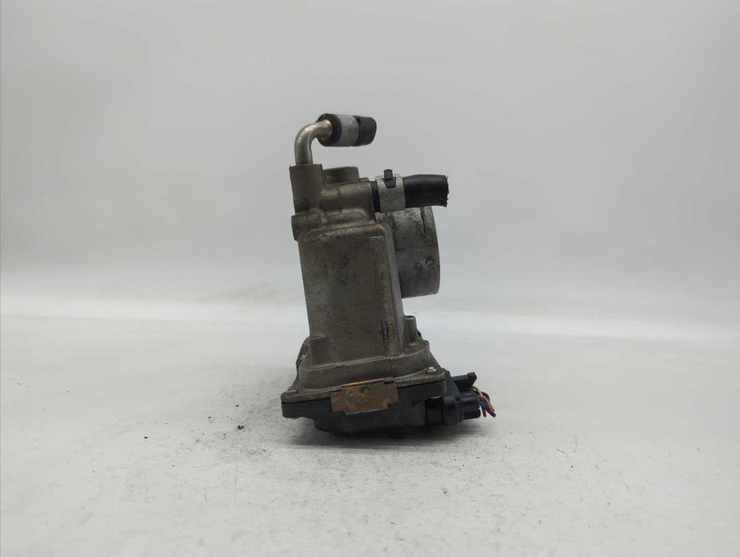 2012-2019 Nissan Versa Throttle Body P/N:3AA50-02 B 3AA50-02 C, 3AA50-02 F Fits Fits 2012 2013 2014 2015 2016 2017 2018 2019