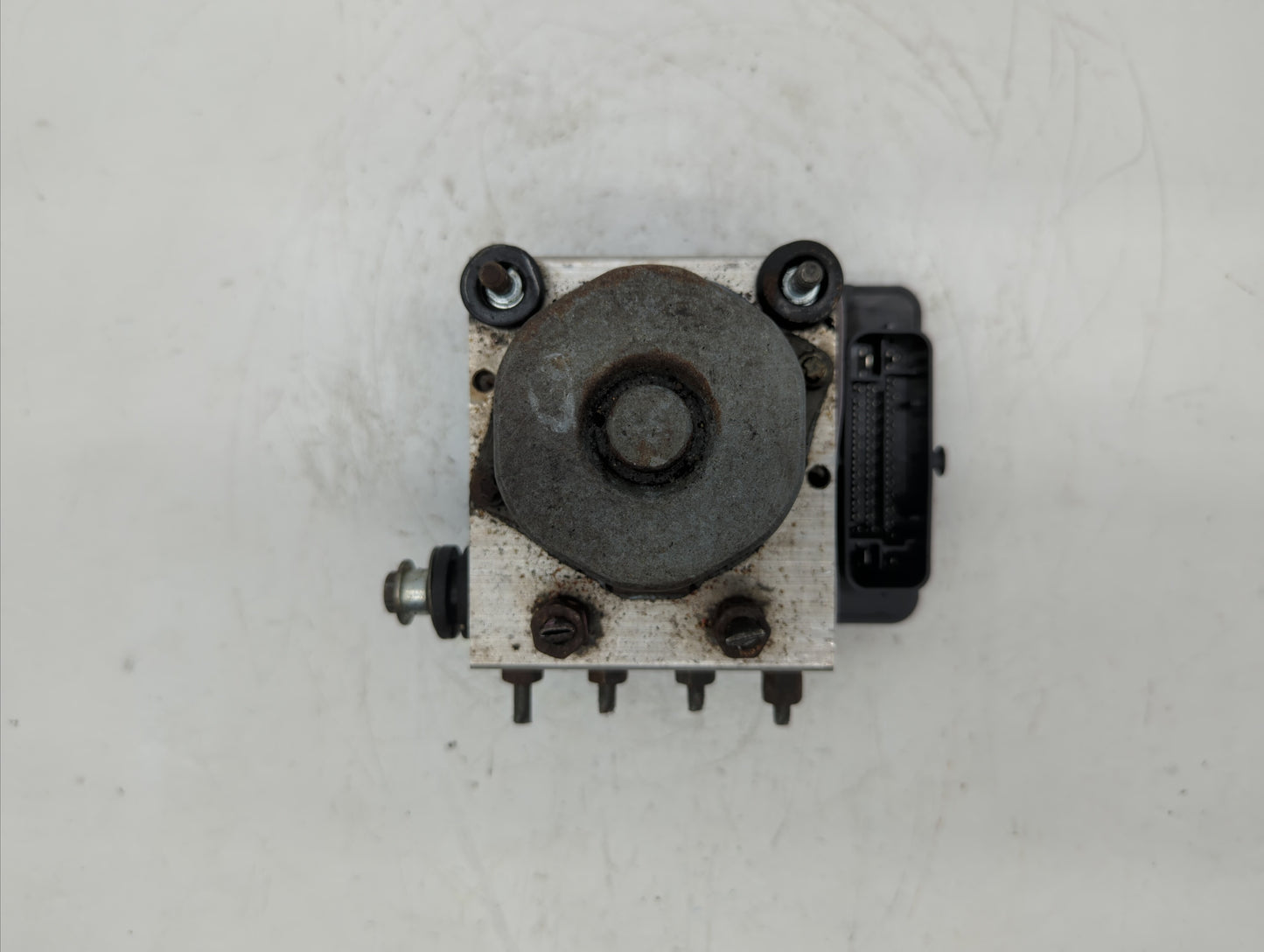 2012 Nissan Versa ABS Pump Control Module Replacement P/N:47660 3BB0A Fits OEM Used Auto Parts - Oemusedautoparts1.com