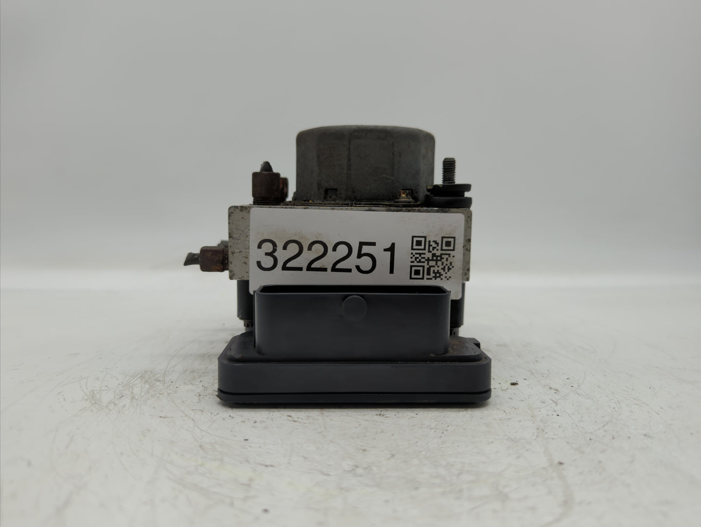 2012 Nissan Versa ABS Pump Control Module Replacement P/N:47660 3BB0A Fits OEM Used Auto Parts - Oemusedautoparts1.com