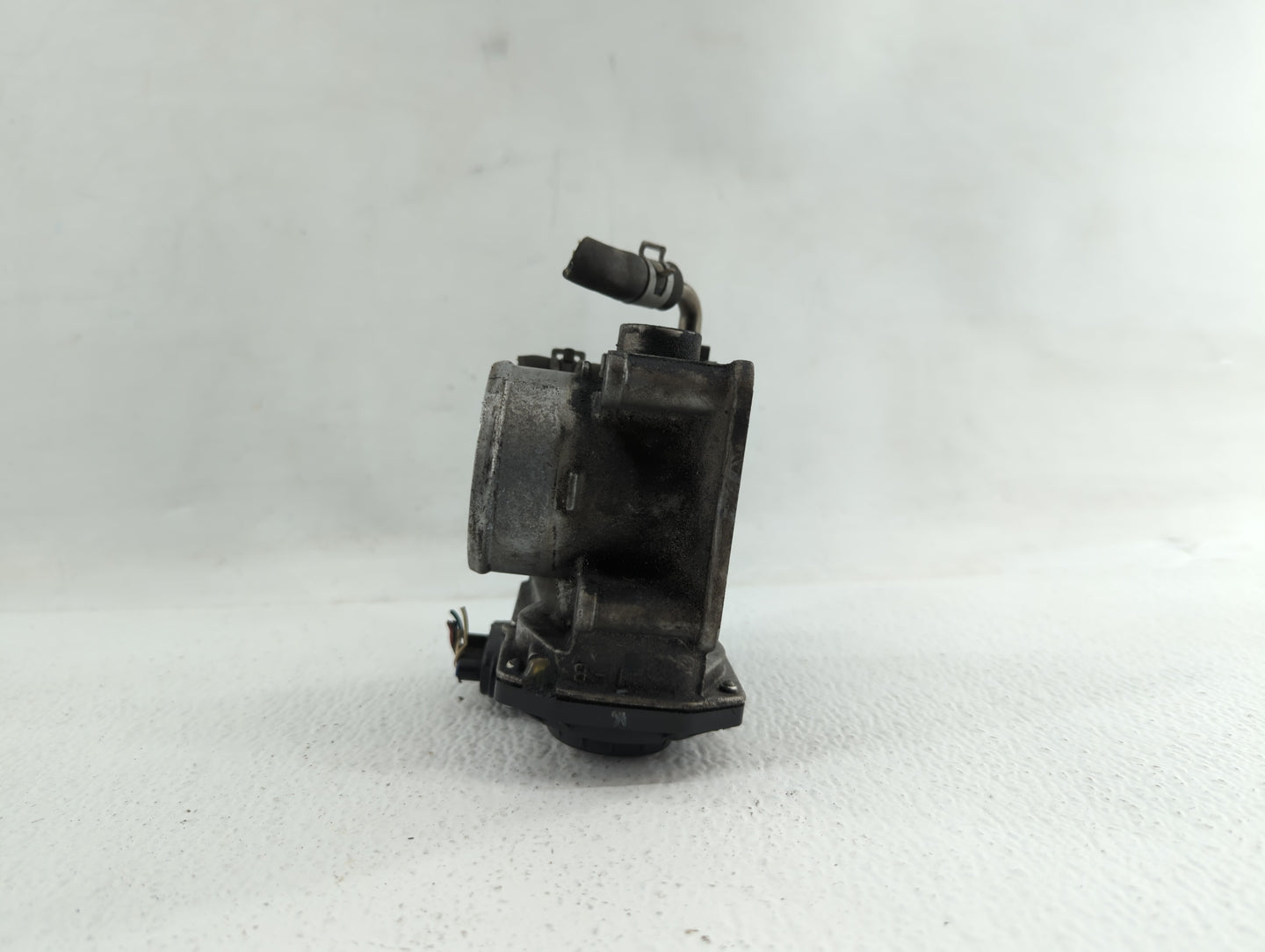 2012-2019 Nissan Versa Throttle Body P/N:3AA50-02 B 3AA50-02 C, 3AA50-02 F Fits Fits 2012 2013 2014 2015 2016 2017 2018 2019
