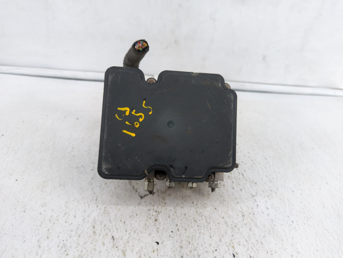 2012 Nissan Versa ABS Pump Control Module Replacement P/N:47660 3BB0A Fits OEM Used Auto Parts - Oemusedautoparts1.com