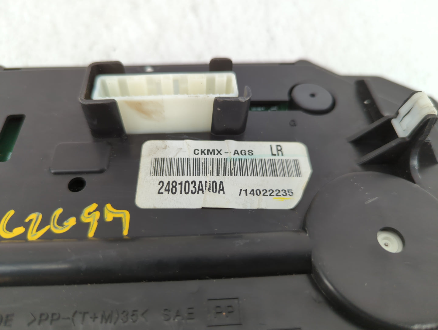 2012 Nissan Versa Instrument Cluster Speedometer Gauges P/N:248103AN0A Fits OEM Used Auto Parts - Oemusedautoparts1.com