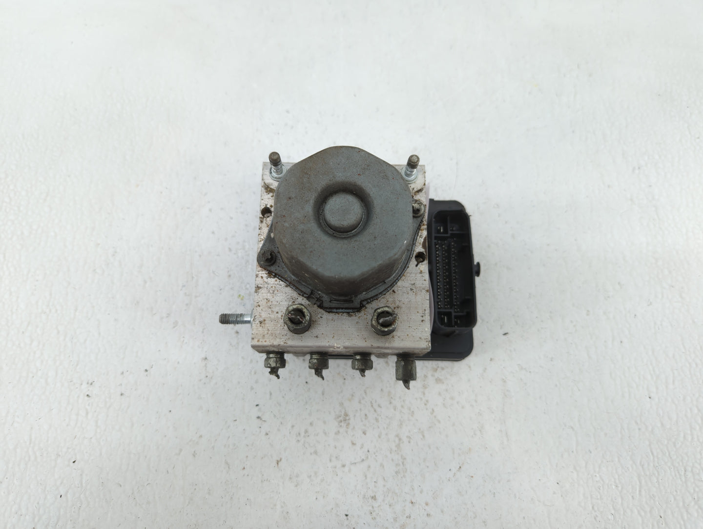 2012 Nissan Versa ABS Pump Control Module Replacement P/N:47660 3BB0A Fits OEM Used Auto Parts - Oemusedautoparts1.com
