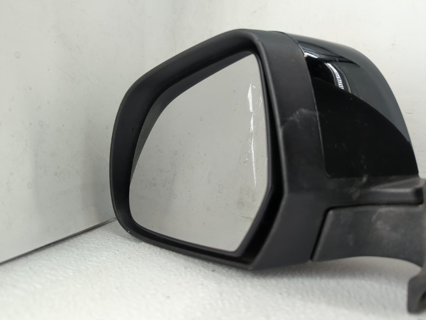 2012-2014 Nissan Versa Driver Side View Mirror - Left Door Mirror OEM Used - Oemusedautoparts1.com