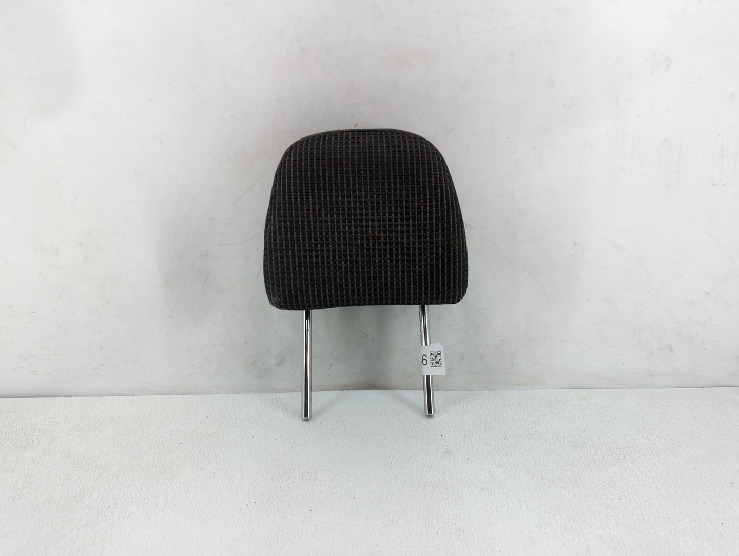 2011-2012 Nissan Versa Headrest Head Rest Front Driver Passenger Seat Fits Fits 2011 2012 OEM Used Auto Parts - Oemusedautop