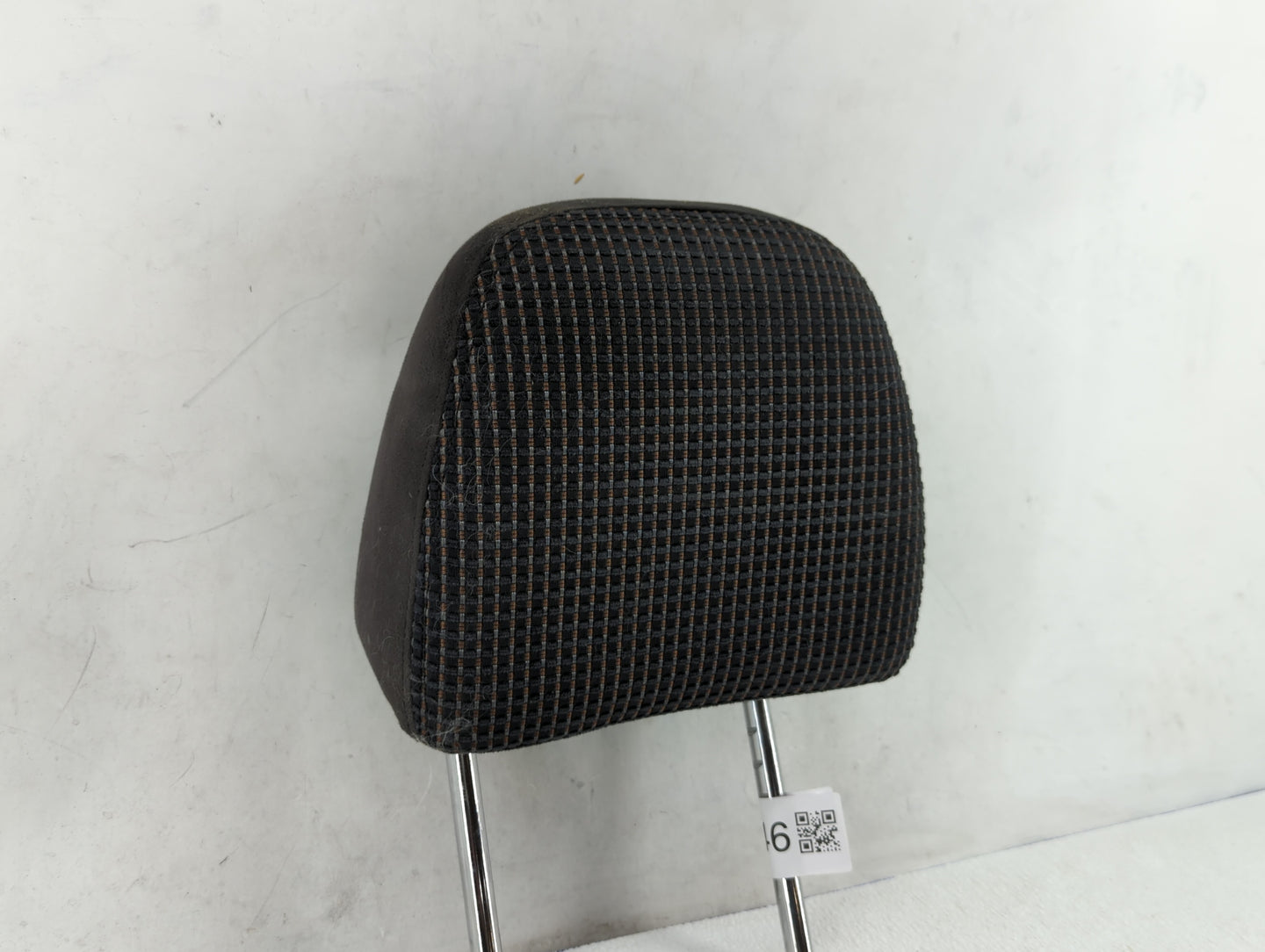 2011-2012 Nissan Versa Headrest Head Rest Front Driver Passenger Seat Fits Fits 2011 2012 OEM Used Auto Parts - Oemusedautop
