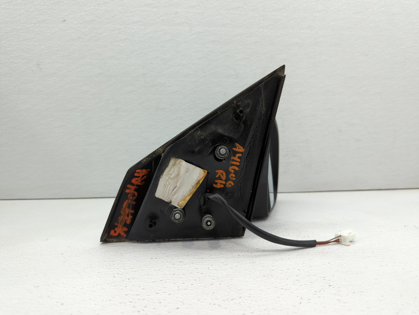 2012-2014 Nissan Versa Passenger Side View Mirror - Right Door Mirror OEM Used - Oemusedautoparts1.com