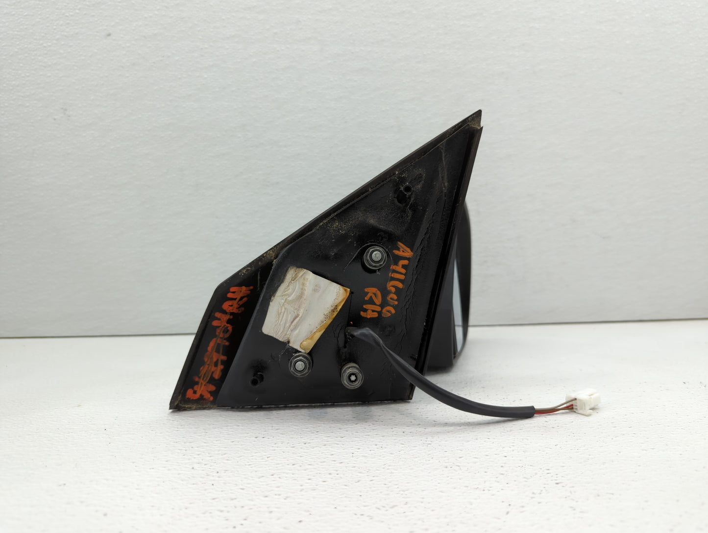 2012-2014 Nissan Versa Passenger Side View Mirror - Right Door Mirror OEM Used - Oemusedautoparts1.com