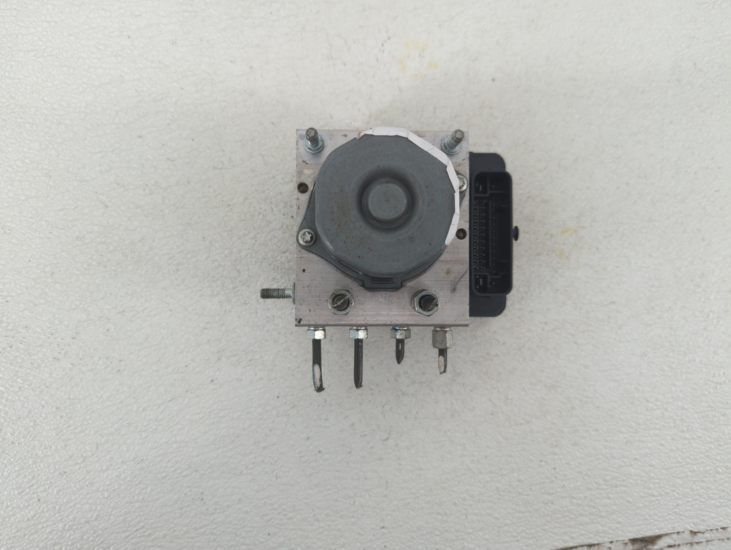 2012 Nissan Versa ABS Pump Control Module Replacement P/N:47660 3BB0A Fits OEM Used Auto Parts - Oemusedautoparts1.com