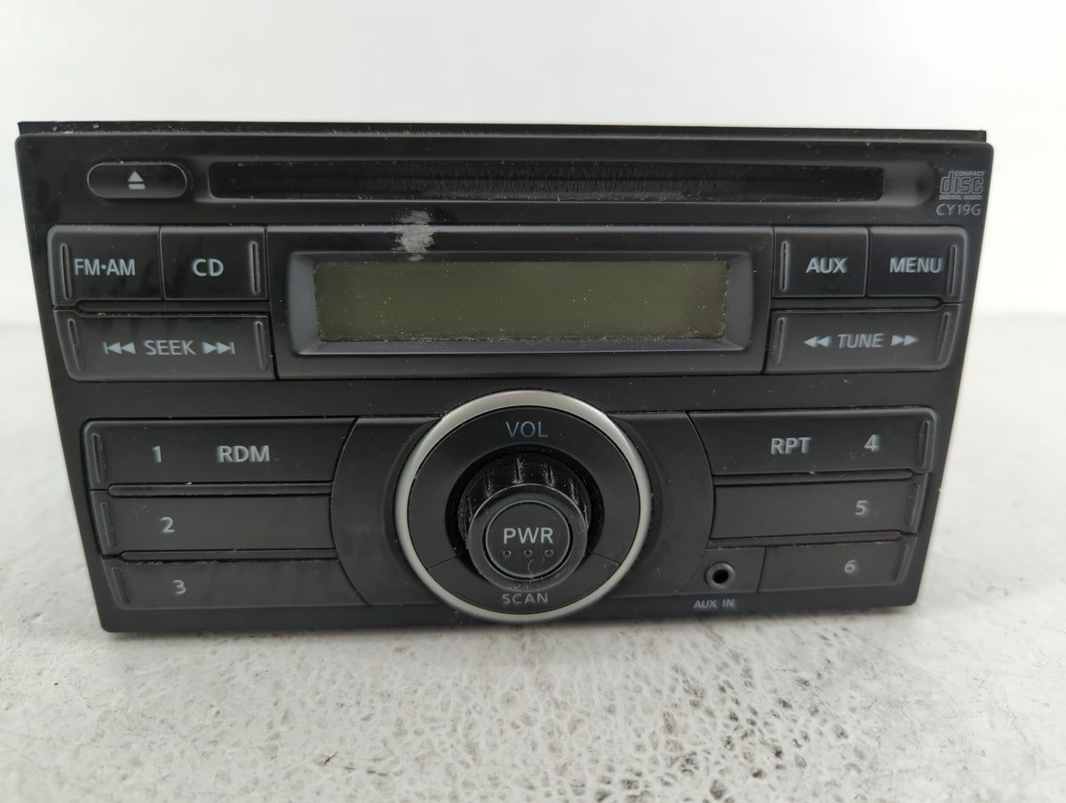 2012-2013 Nissan Versa Am Fm Cd Player Radio Receiver 440120 - Oemusedautoparts1.com