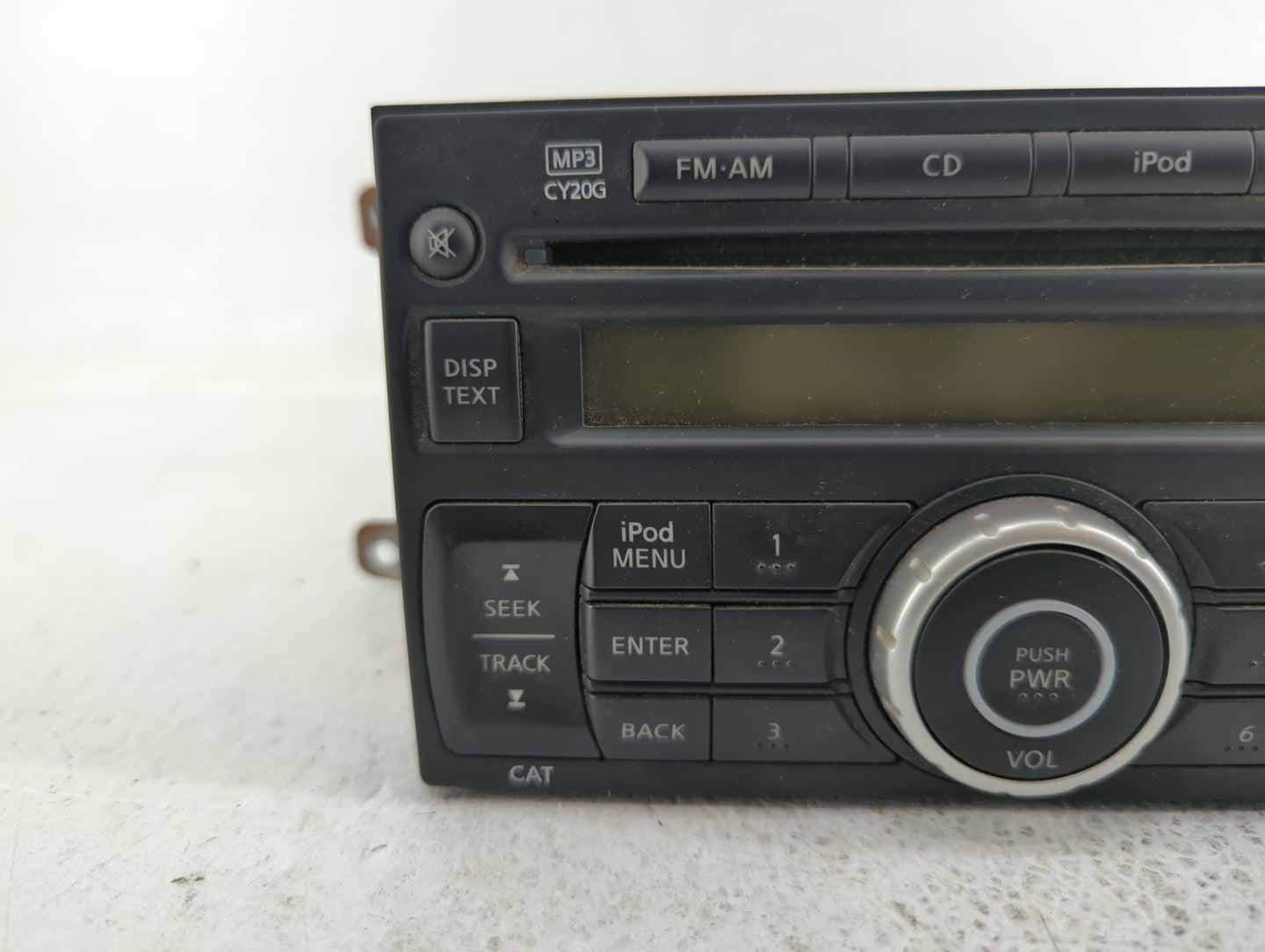 2012-2013 Nissan Versa Am Fm Cd Player Radio Receiver - Oemusedautoparts1.com