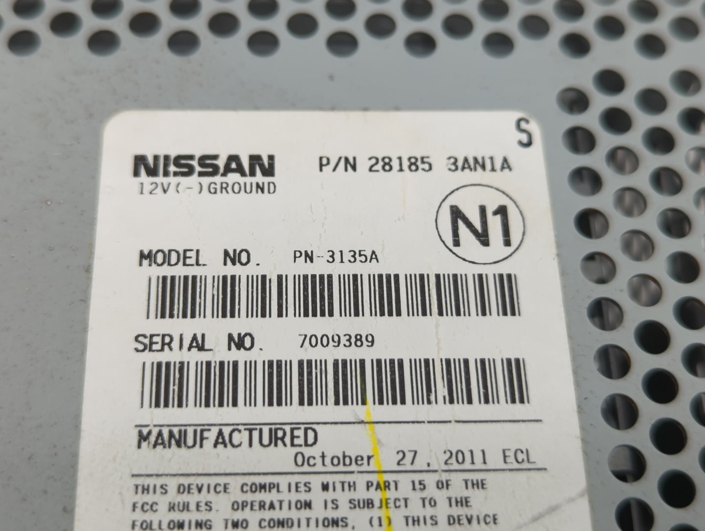 2012-2013 Nissan Versa Am Fm Cd Player Radio Receiver - Oemusedautoparts1.com