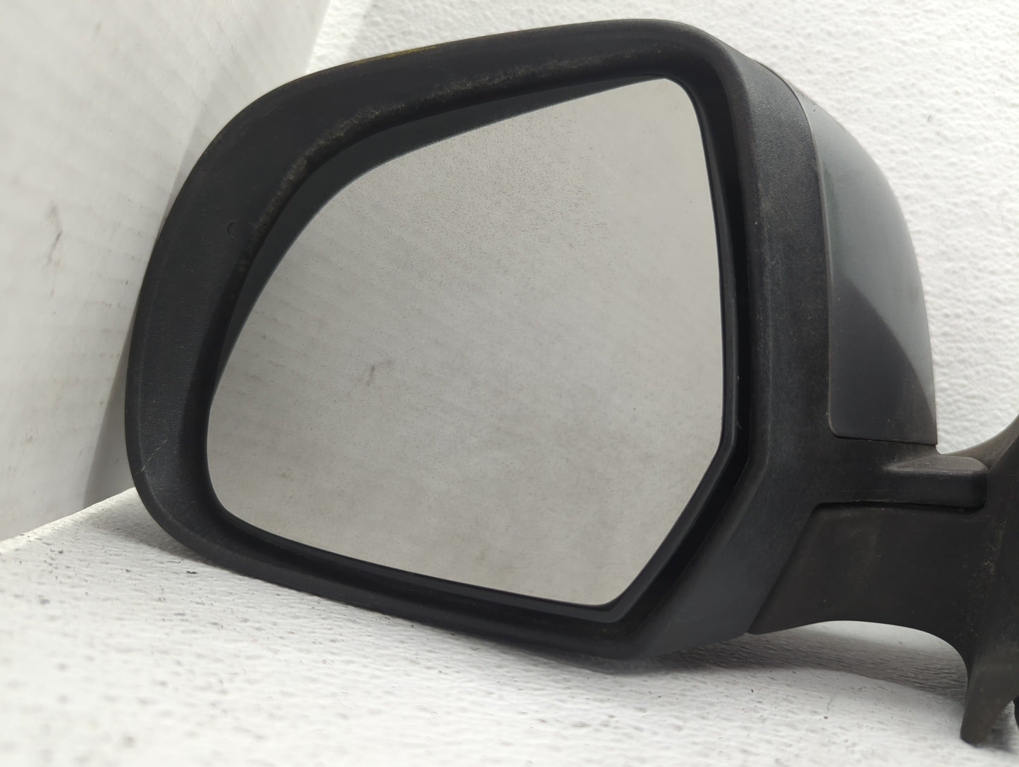2012-2014 Nissan Versa Driver Side View Mirror - Left Door Mirror OEM Used - Oemusedautoparts1.com