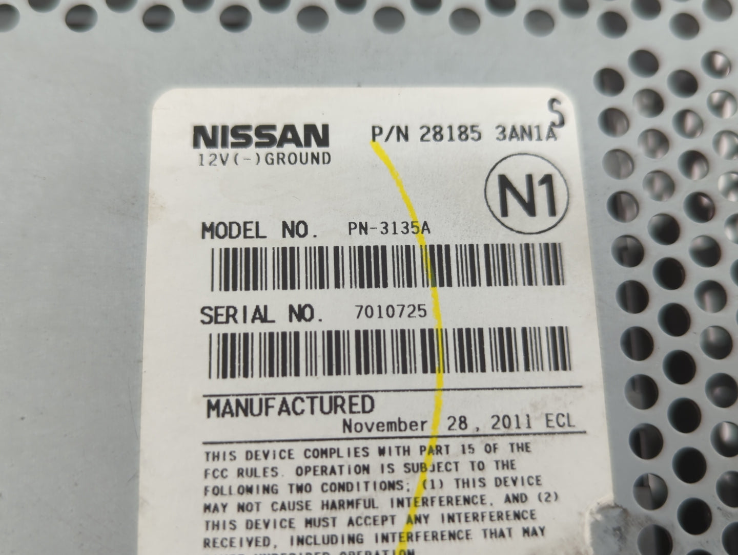 2012-2013 Nissan Versa Radio AM FM Cd Player Receiver Replacement P/N:28185 3AN1A 28185 3ANSA Fits Fits 2012 2013 OEM Used A