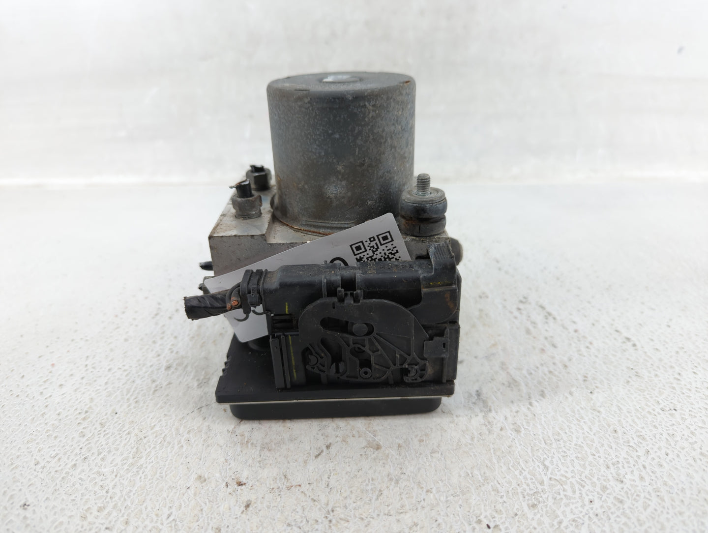 2010-2012 Nissan Versa ABS Pump Control Module Replacement P/N:47660 ZN90B Fits Fits 2010 2011 2012 OEM Used Auto Parts - Oe