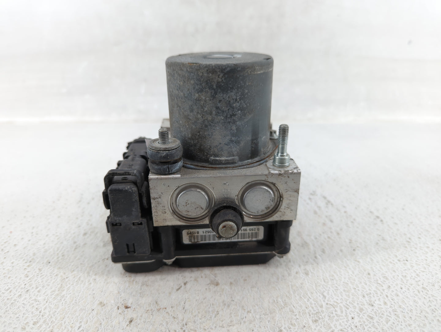 2010-2012 Nissan Versa ABS Pump Control Module Replacement P/N:47660 ZN90B Fits Fits 2010 2011 2012 OEM Used Auto Parts - Oe