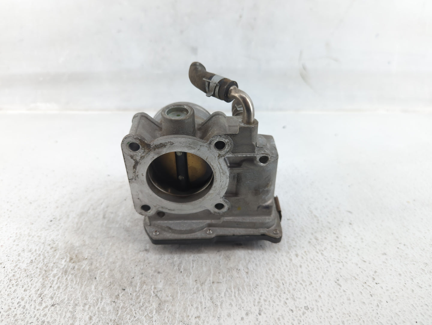 2012-2019 Nissan Versa Throttle Body P/N:3AA50-02 C Fits Fits 2012 2013 2014 2015 2016 2017 2018 2019 OEM Used Auto Parts - 