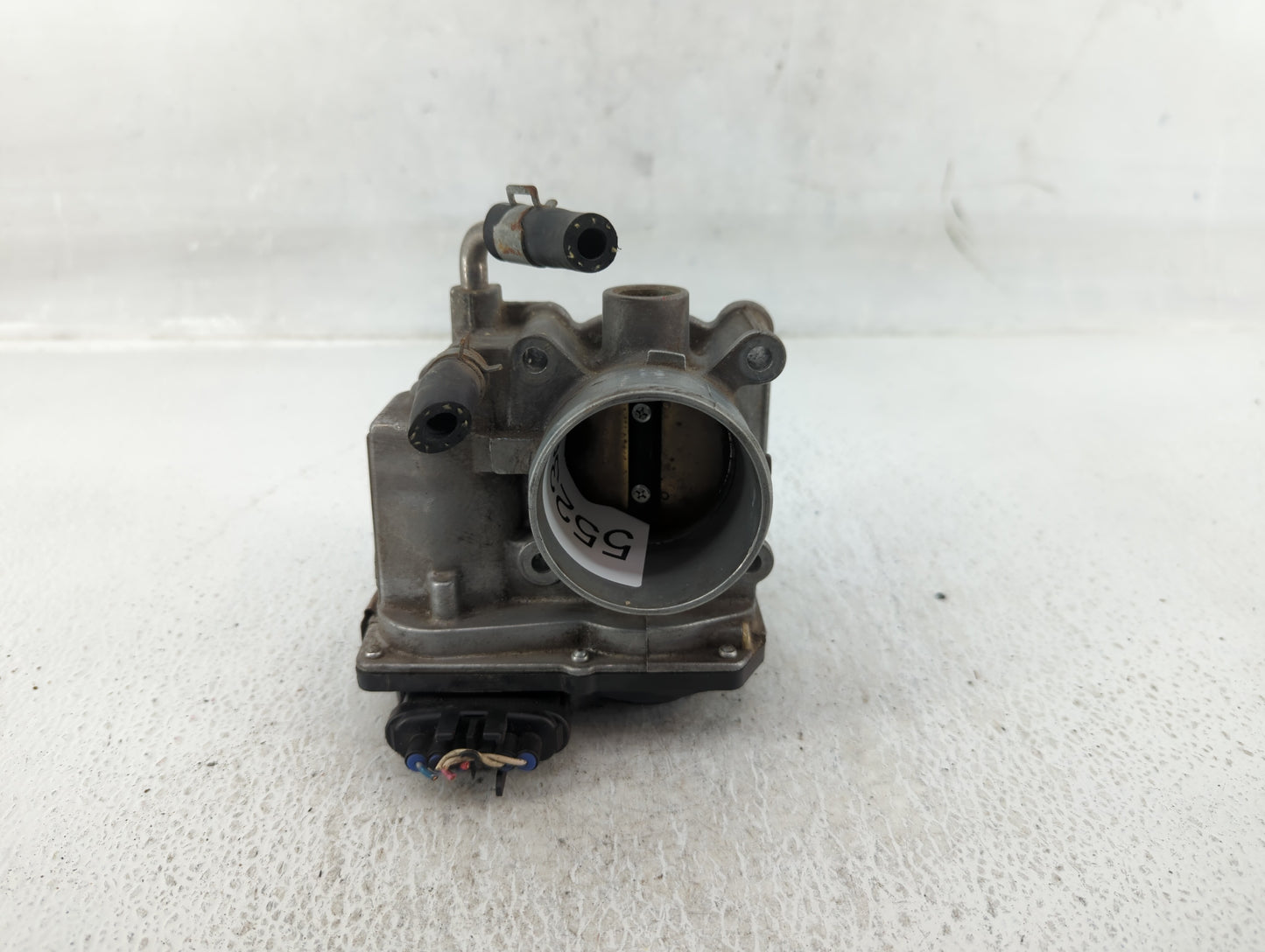 2012-2019 Nissan Versa Throttle Body Fits Fits 2012 2013 2014 2015 2016 2017 2018 2019 OEM Used Auto Parts - Oemusedautopart