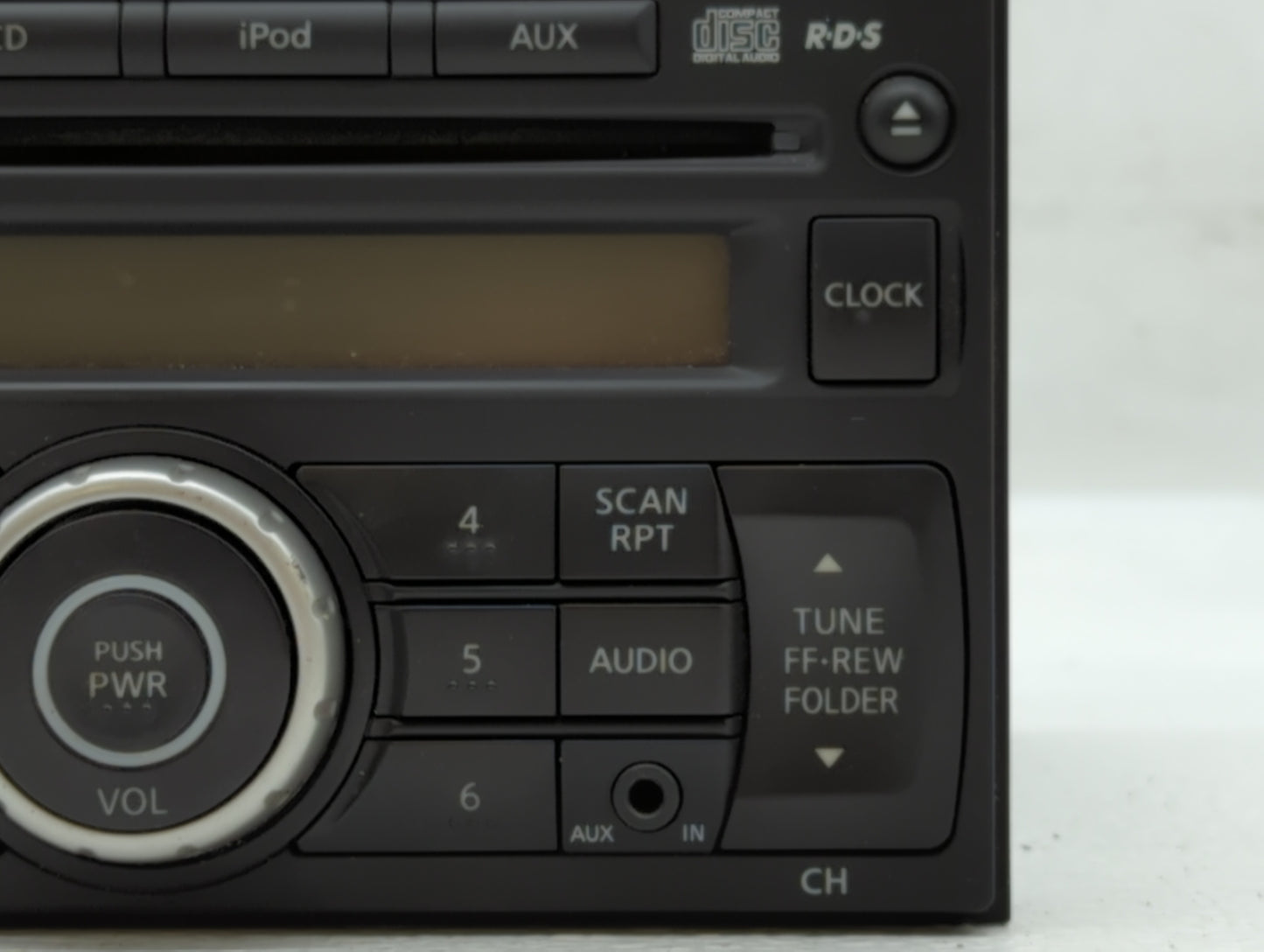 2012-2013 Nissan Versa Radio AM FM Cd Player Receiver Replacement P/N:28185 3AN1A Fits Fits 2012 2013 OEM Used Auto Parts - 