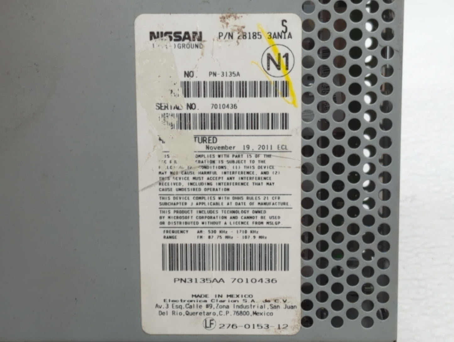 2012-2013 Nissan Versa Radio AM FM Cd Player Receiver Replacement P/N:28185 3AN1A Fits Fits 2012 2013 OEM Used Auto Parts - 