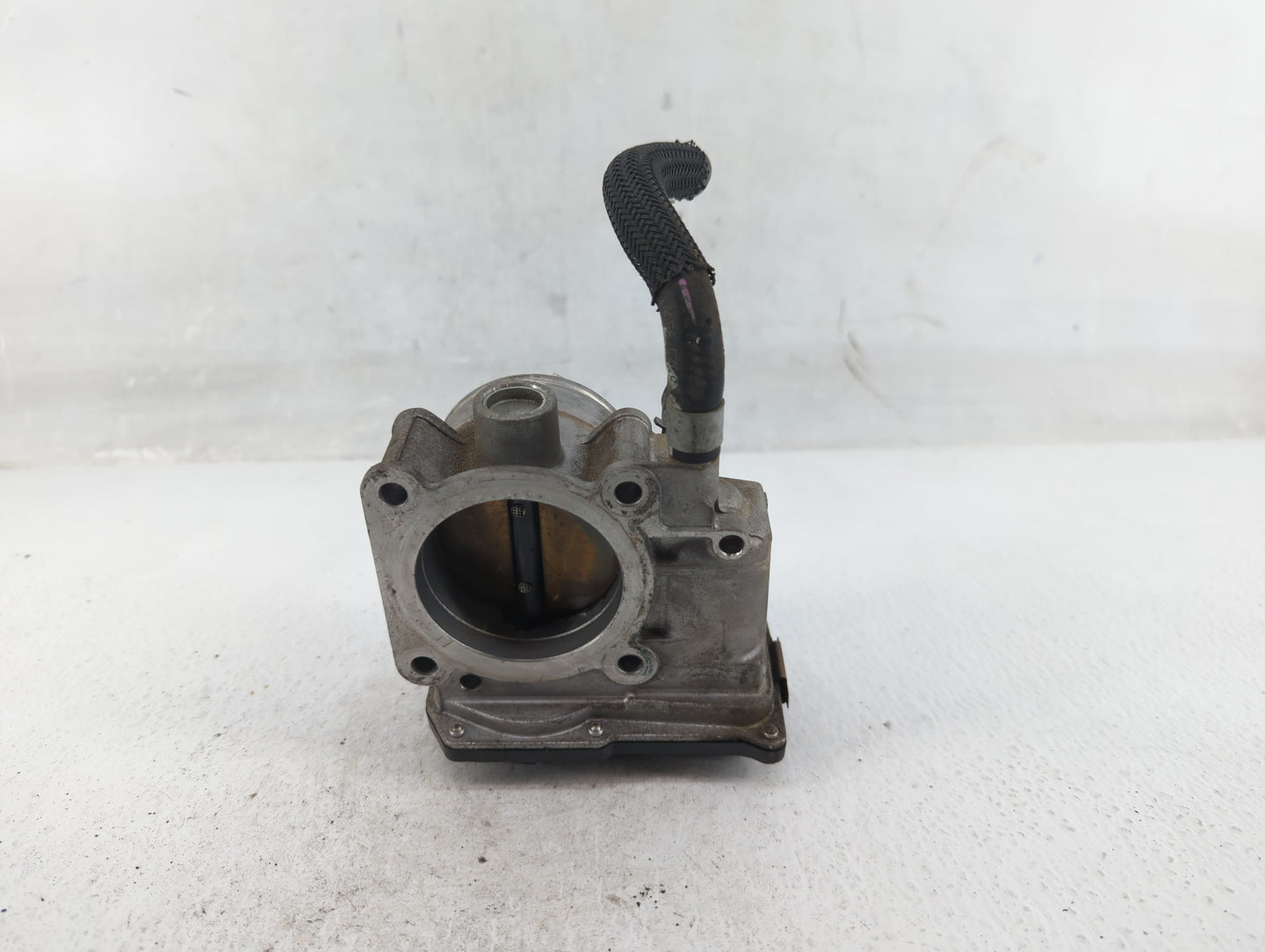 2007-2012 Nissan Versa Throttle Body P/N:ET-A60-02 Fits Fits 2007 2008 2009 2010 2011 2012 2013 2014 2015 2016 2017 2018 201