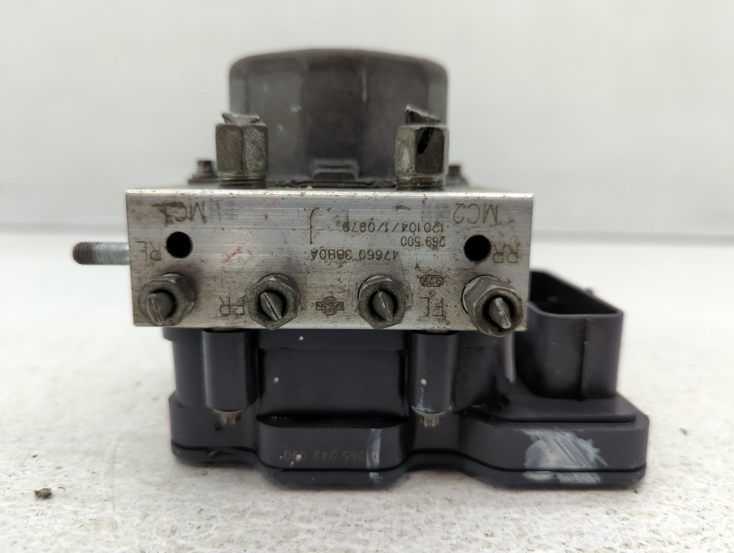 2012 Nissan Versa ABS Pump Control Module Replacement P/N:47660 3BB0A Fits OEM Used Auto Parts - Oemusedautoparts1.com