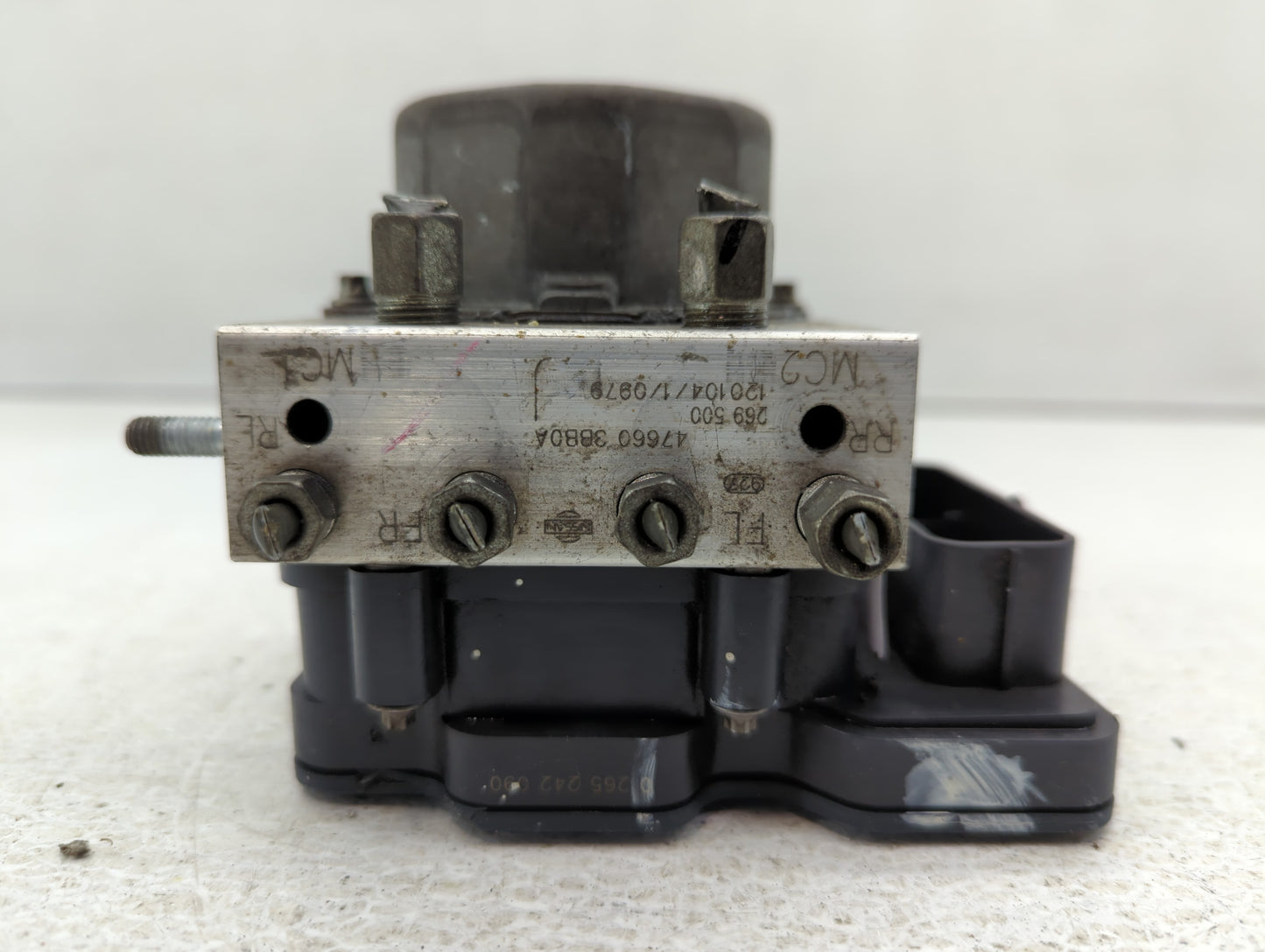 2012 Nissan Versa ABS Pump Control Module Replacement P/N:47660 3BB0A Fits OEM Used Auto Parts - Oemusedautoparts1.com