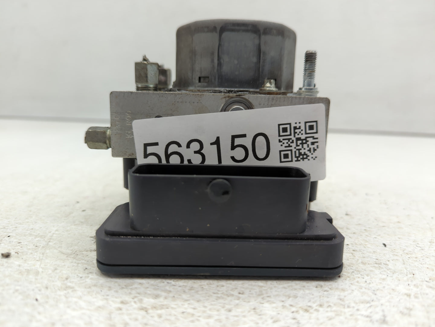 2012 Nissan Versa ABS Pump Control Module Replacement P/N:47660 3BB0A Fits OEM Used Auto Parts - Oemusedautoparts1.com