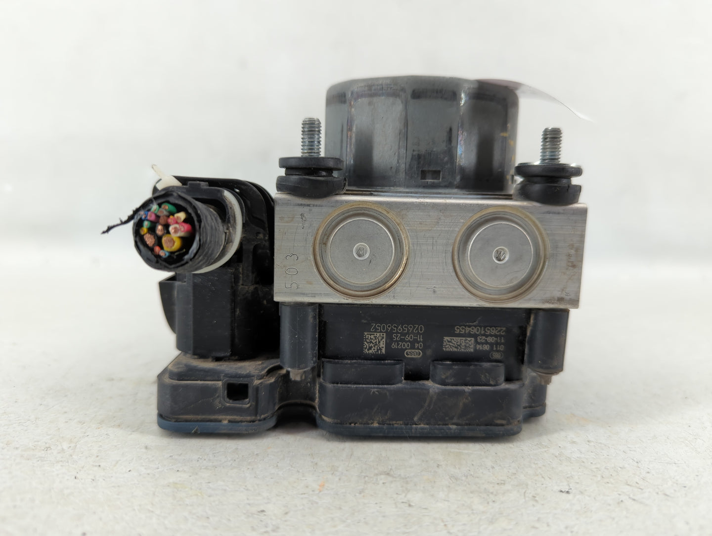 2012 Nissan Versa ABS Pump Control Module Replacement P/N:47660 3BB0A Fits OEM Used Auto Parts - Oemusedautoparts1.com
