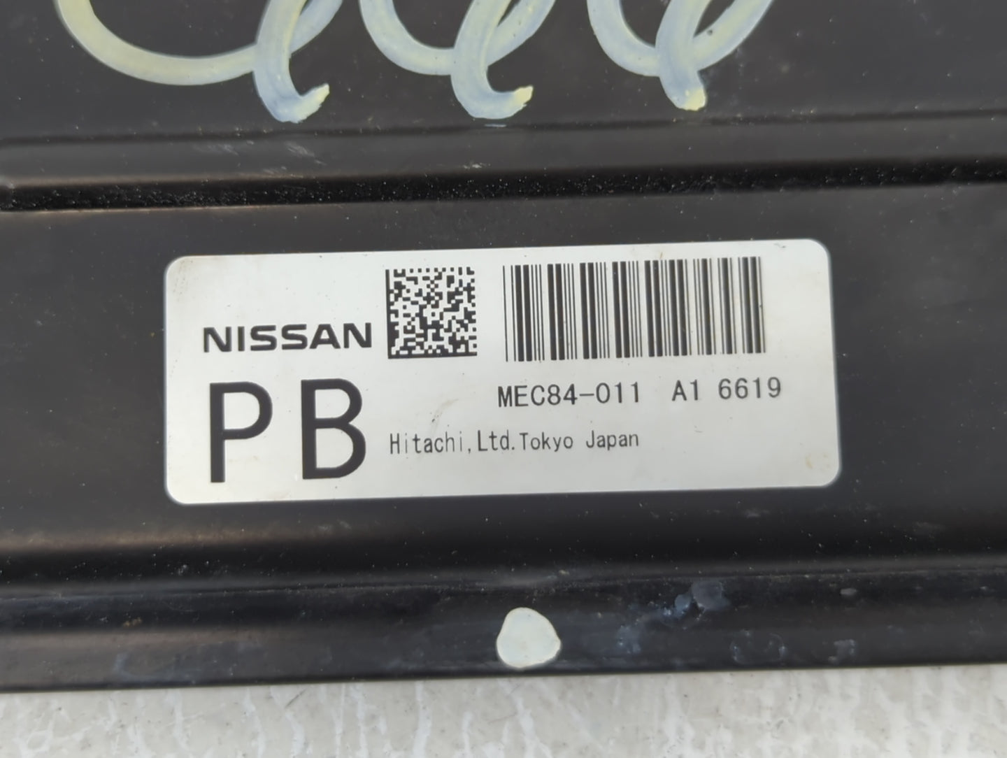 2010-2012 Nissan Versa Chassis Control Module Ccm Bcm Body Control - Oemusedautoparts1.com