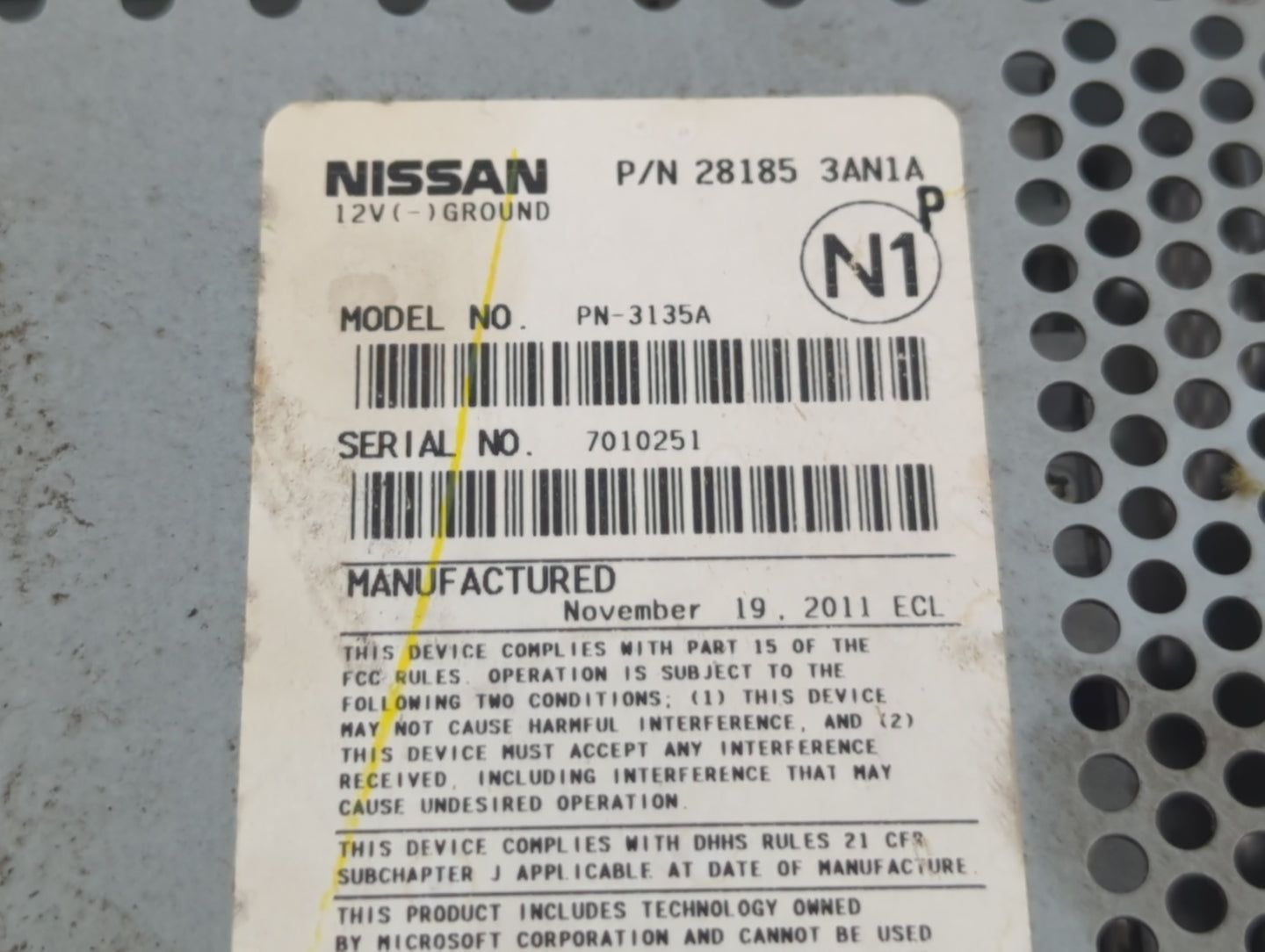 2012-2013 Nissan Versa Am Fm Cd Player Radio Receiver - Oemusedautoparts1.com