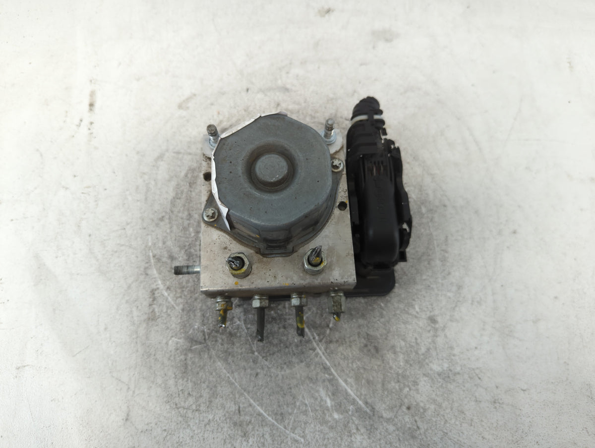2012 Nissan Versa Anti-Lock Brake ABS Pump Module Actuator OEM P/N:47660 3BB0A Fits OEM Used Auto Parts - Oemusedautoparts1.
