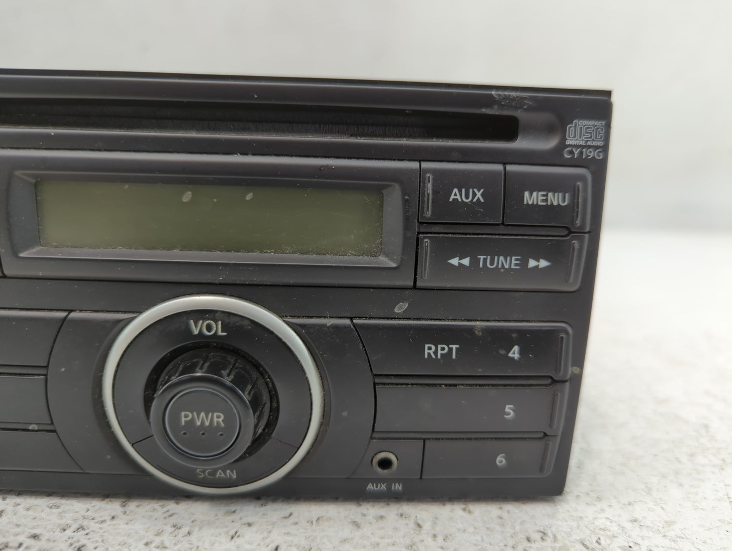2012-2014 Nissan Versa Radio AM FM Cd Player Receiver Replacement P/N:28185 3AN0A Fits Fits 2012 2013 2014 OEM Used Auto Par