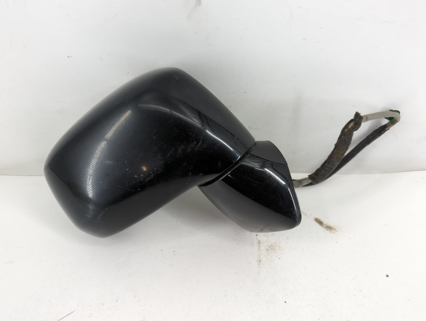 2008-2012 Nissan Versa Passenger Side View Mirror - Right Door Mirror OEM Used - Oemusedautoparts1.com