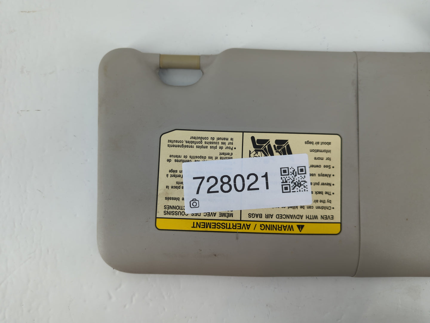 2012-2015 Nissan Versa Sun Visor Shade Replacement Passenger Right Mirror Fits Fits 2012 2013 2014 2015 OEM Used Auto Parts 