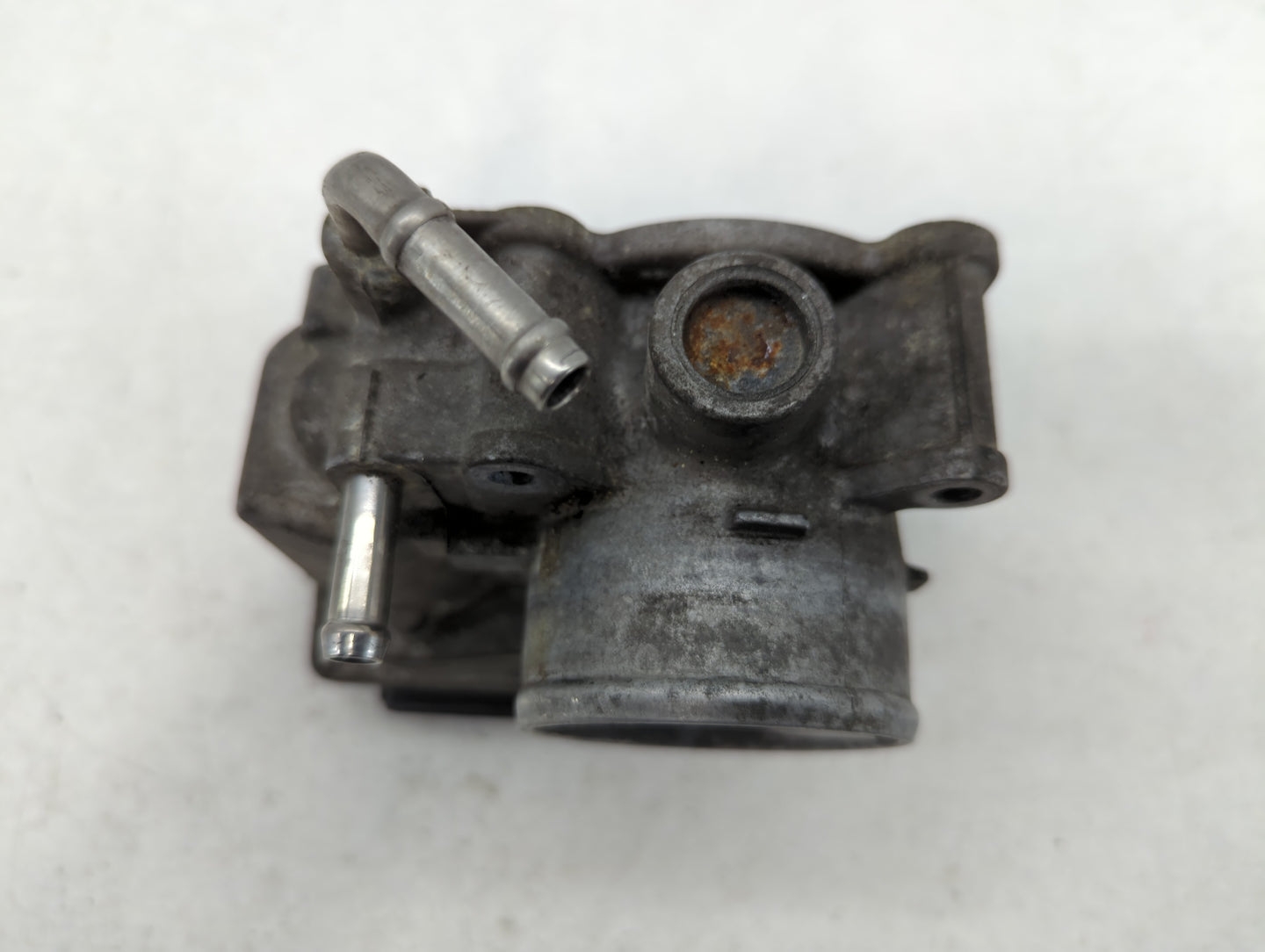 2012-2019 Nissan Versa Throttle Body P/N:3AA50-02 C Fits Fits 2012 2013 2014 2015 2016 2017 2018 2019 OEM Used Auto Parts - 