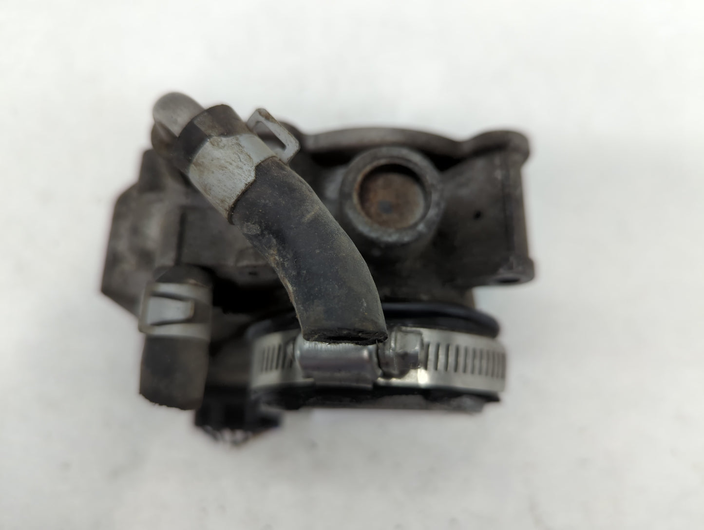 2012-2019 Nissan Versa Throttle Body P/N:3AA50-02 C Fits Fits 2012 2013 2014 2015 2016 2017 2018 2019 OEM Used Auto Parts - 