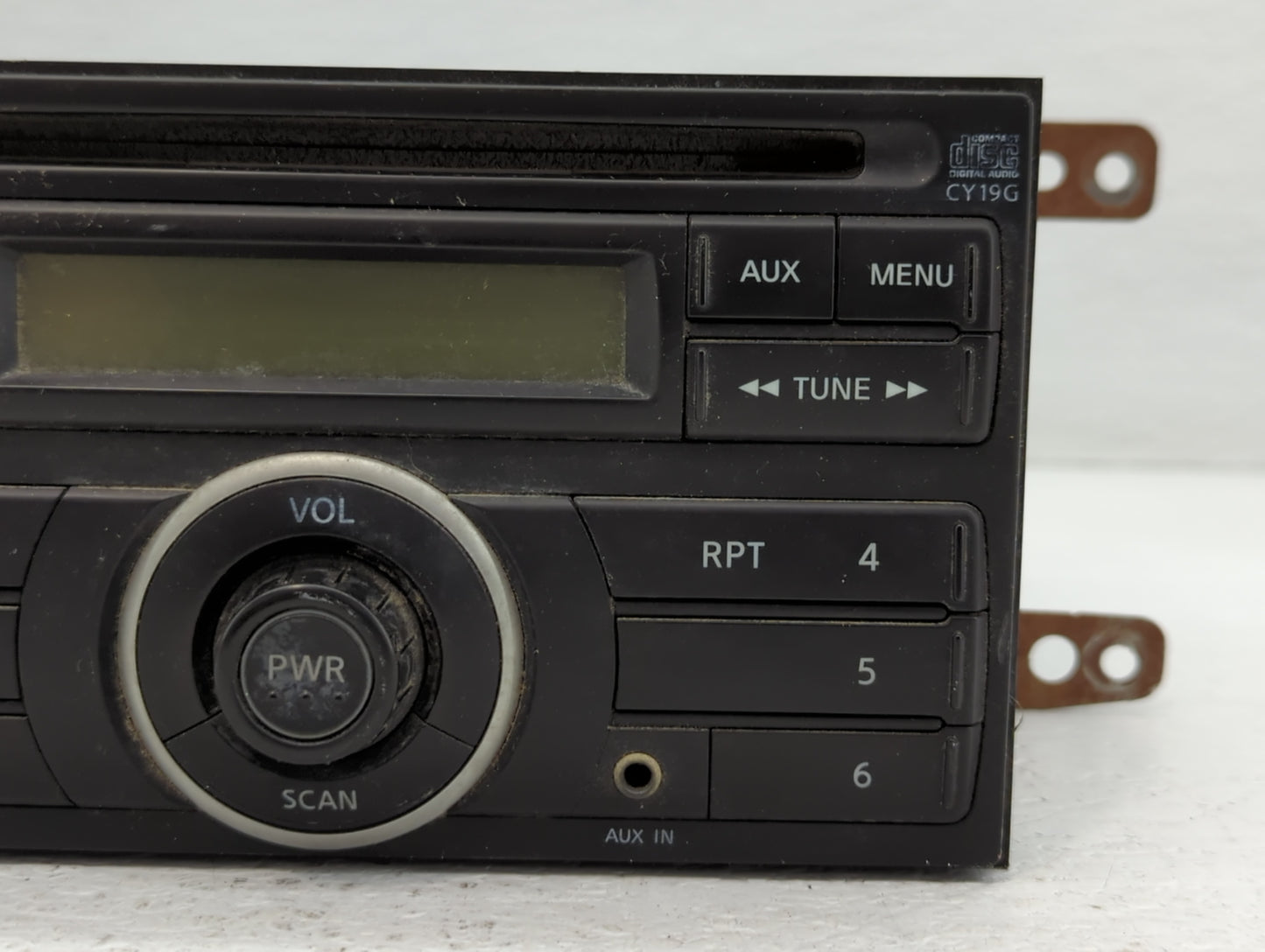 2012-2014 Nissan Versa Radio AM FM Cd Player Receiver Replacement P/N:28185 3AN0A Fits Fits 2012 2013 2014 OEM Used Auto Par