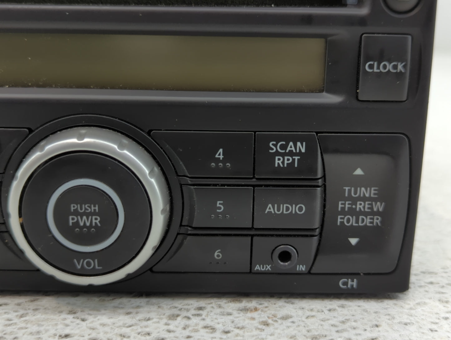 2012-2013 Nissan Versa Radio AM FM Cd Player Receiver Replacement P/N:28185 3AN1A Fits Fits 2012 2013 OEM Used Auto Parts - 