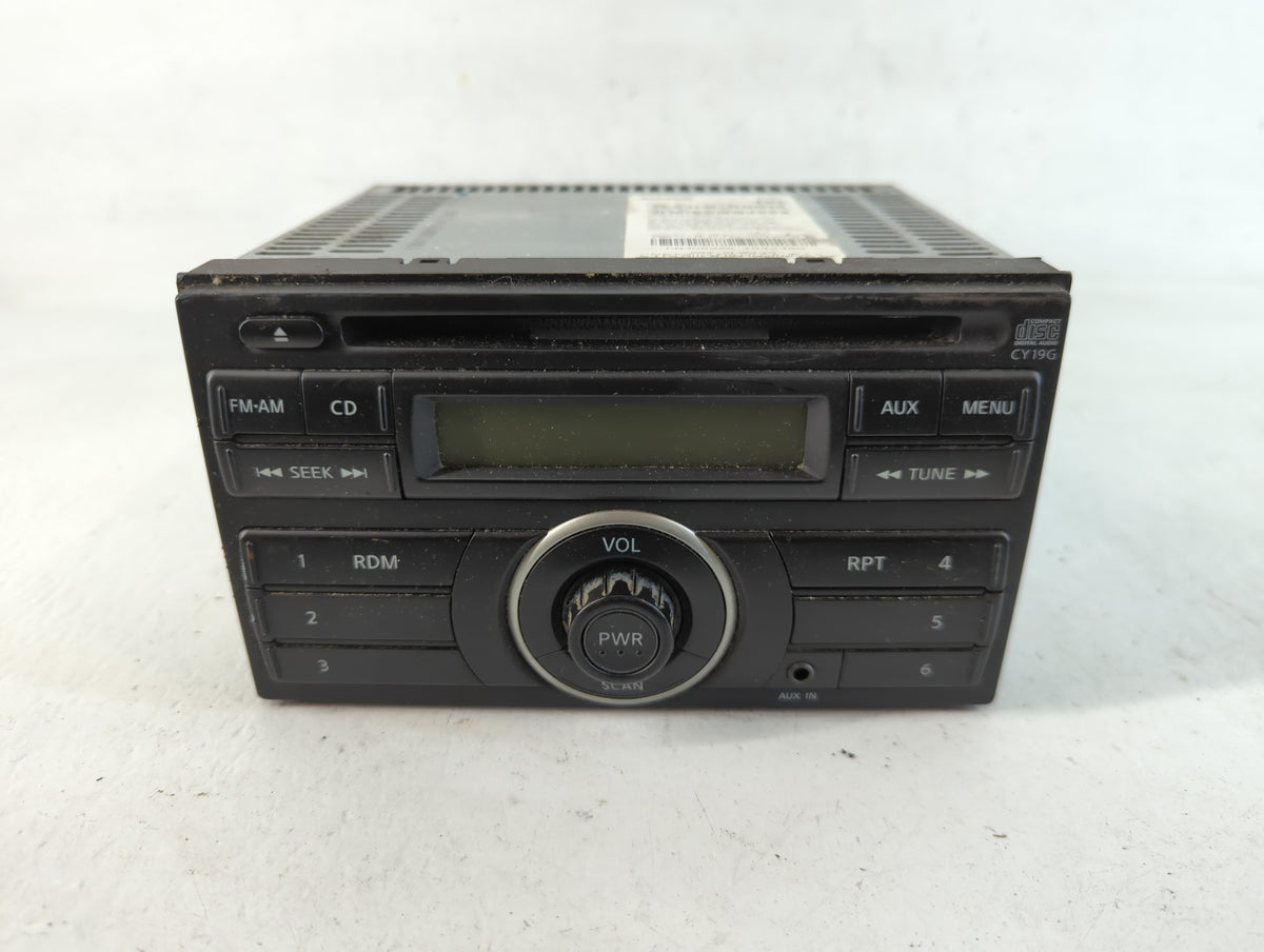 2012-2014 Nissan Versa Am Fm Cd Player Radio Receiver 755058 - Oemusedautoparts1.com