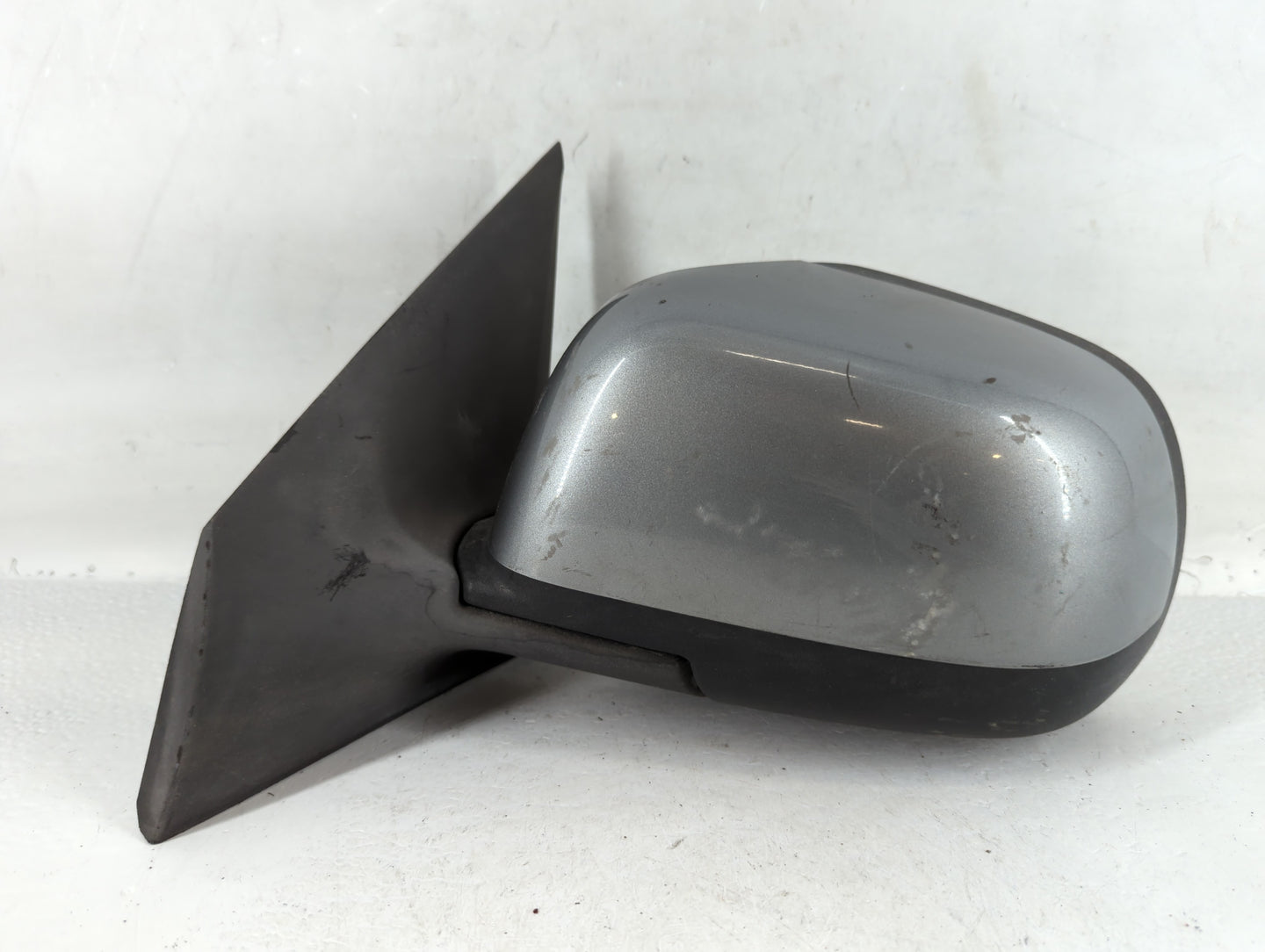2012-2014 Nissan Versa Driver Side View Mirror - Left Door Mirror OEM Used - Oemusedautoparts1.com