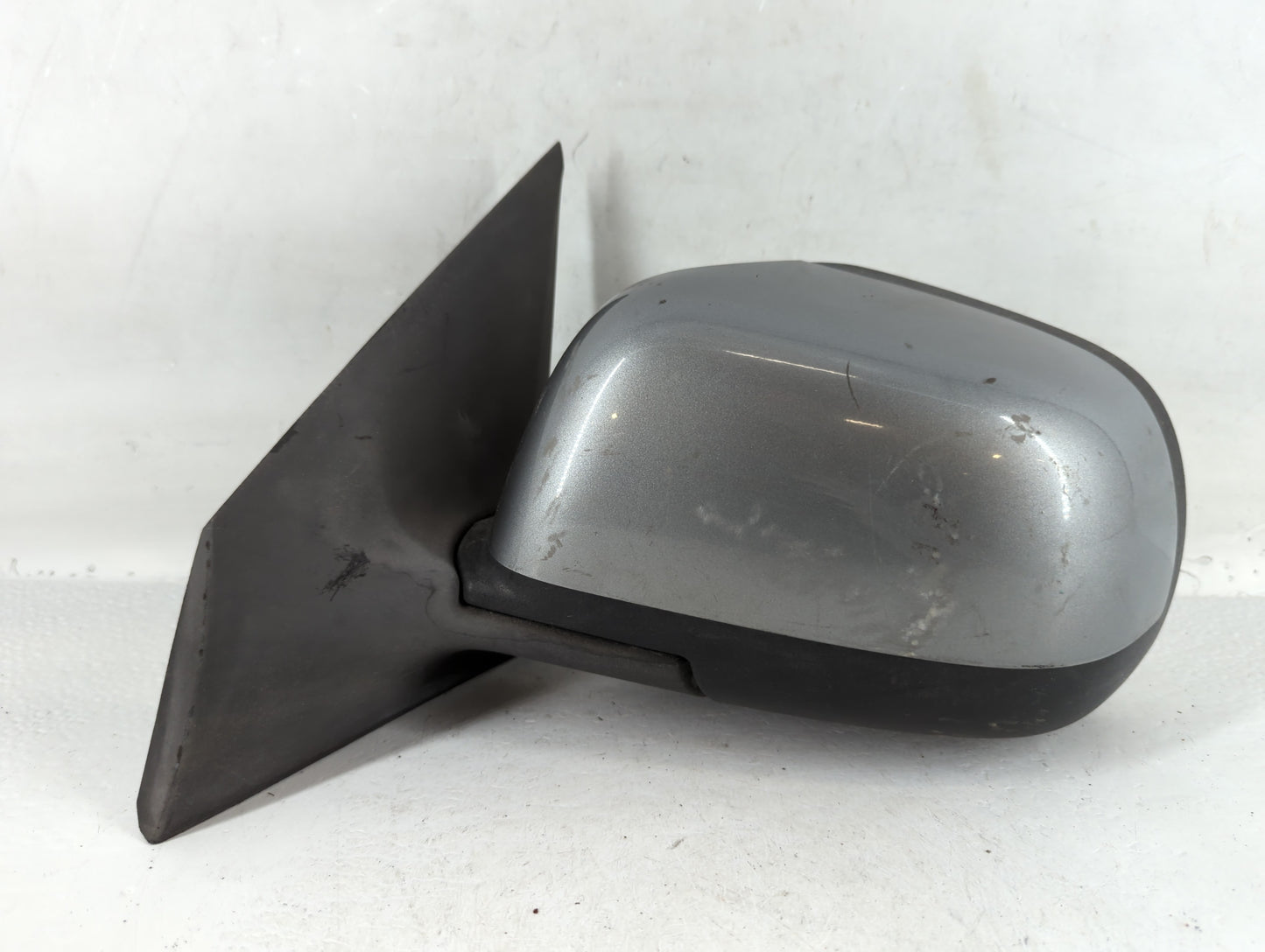 2012-2014 Nissan Versa Driver Side View Mirror - Left Door Mirror OEM Used - Oemusedautoparts1.com