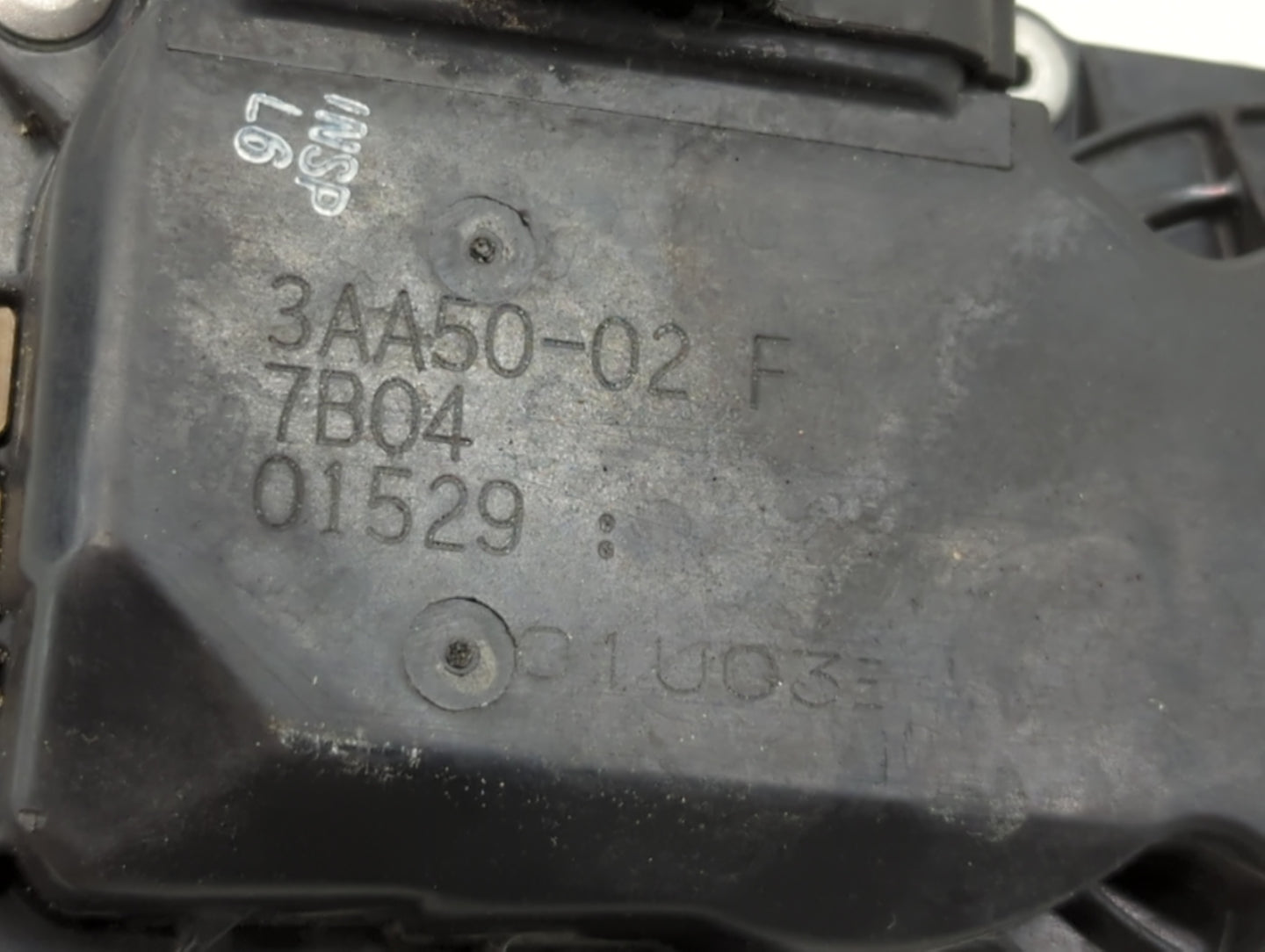 2012-2019 Nissan Versa Throttle Body P/N:3AA50-02 F Fits Fits 2012 2013 2014 2015 2016 2017 2018 2019 OEM Used Auto Parts - 