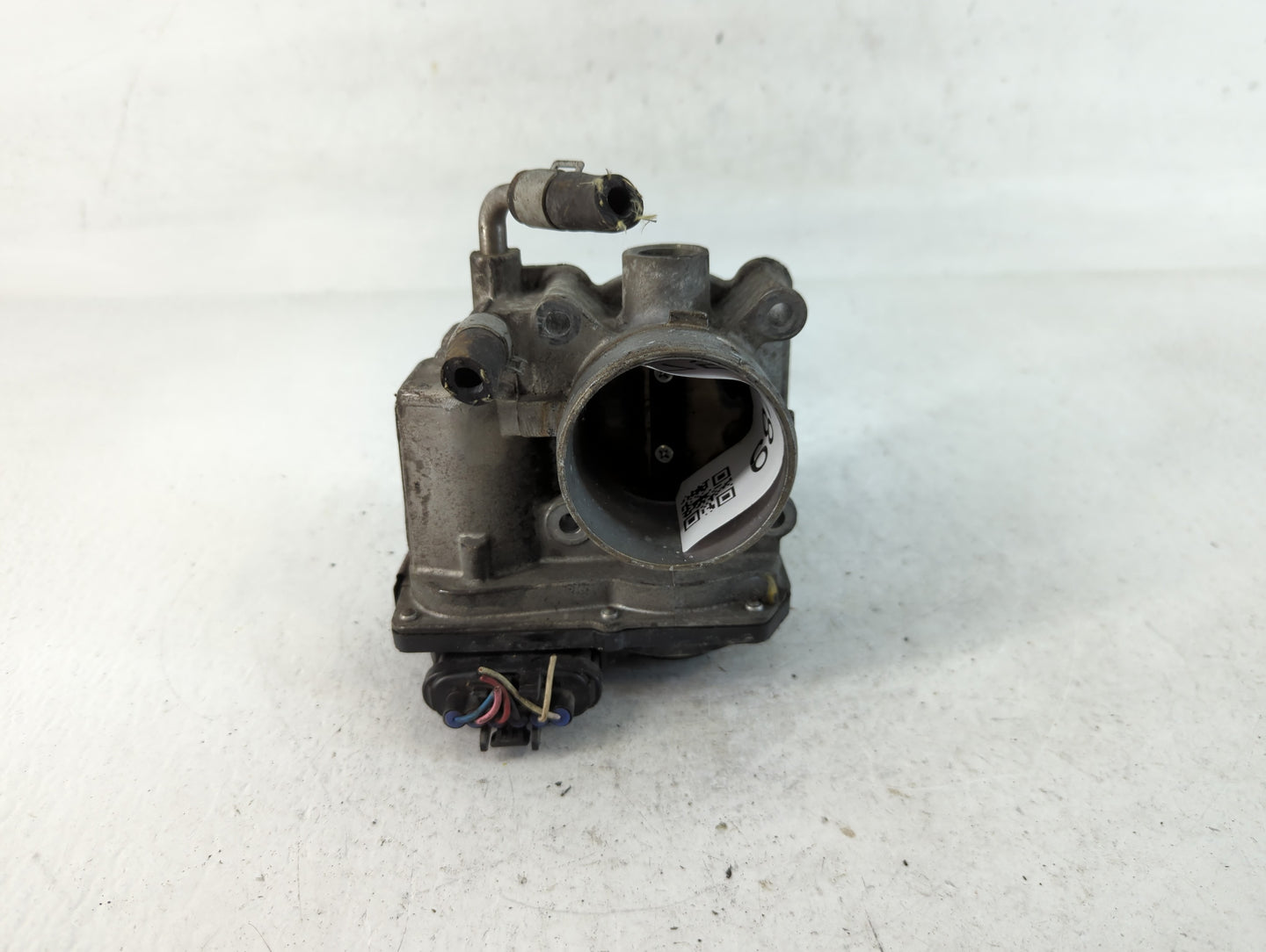 2012-2019 Nissan Versa Throttle Body P/N:3AA50-02 F Fits Fits 2012 2013 2014 2015 2016 2017 2018 2019 OEM Used Auto Parts - 