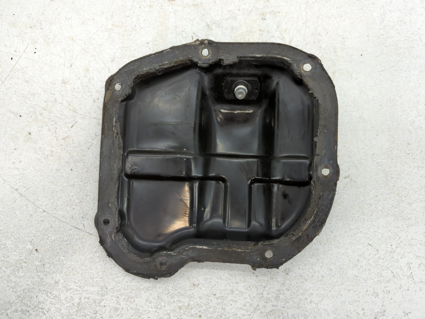 2012-2019 Nissan Versa Engine Oil Pan Fits Fits 2012 2013 2014 2015 2016 2017 2018 2019 OEM Used Auto Parts - Oemusedautopar