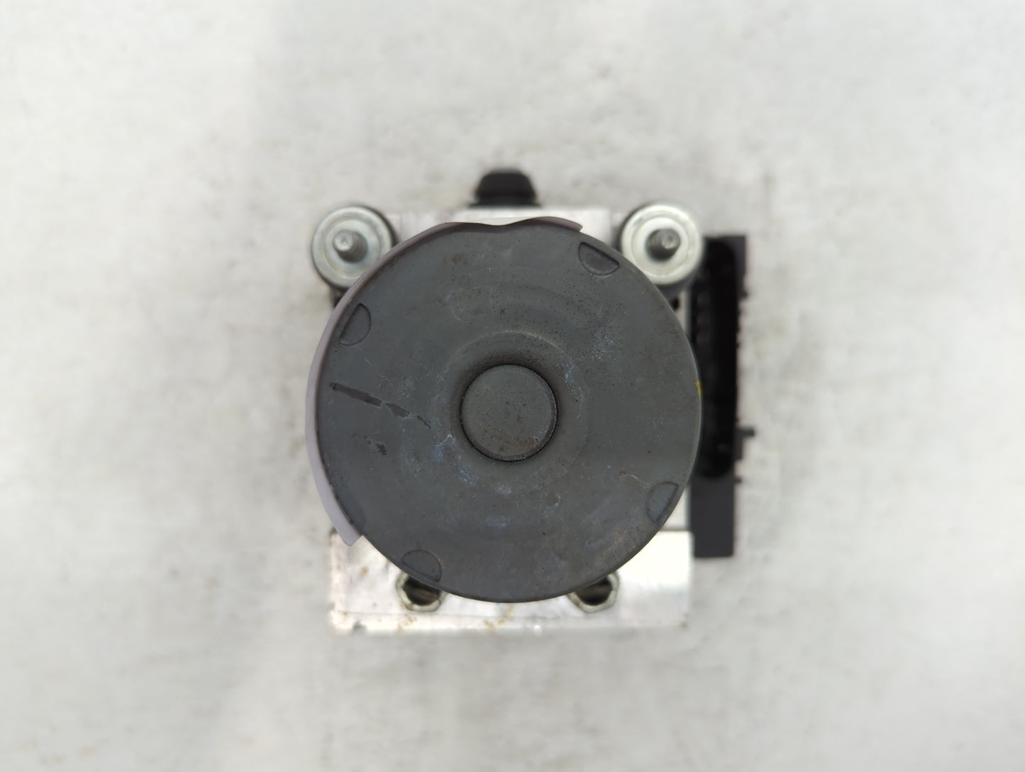 2010-2012 Nissan Versa ABS Pump Control Module Replacement P/N:20621 C0067 0 265 951 867 Fits Fits 2010 2011 2012 OEM Used A