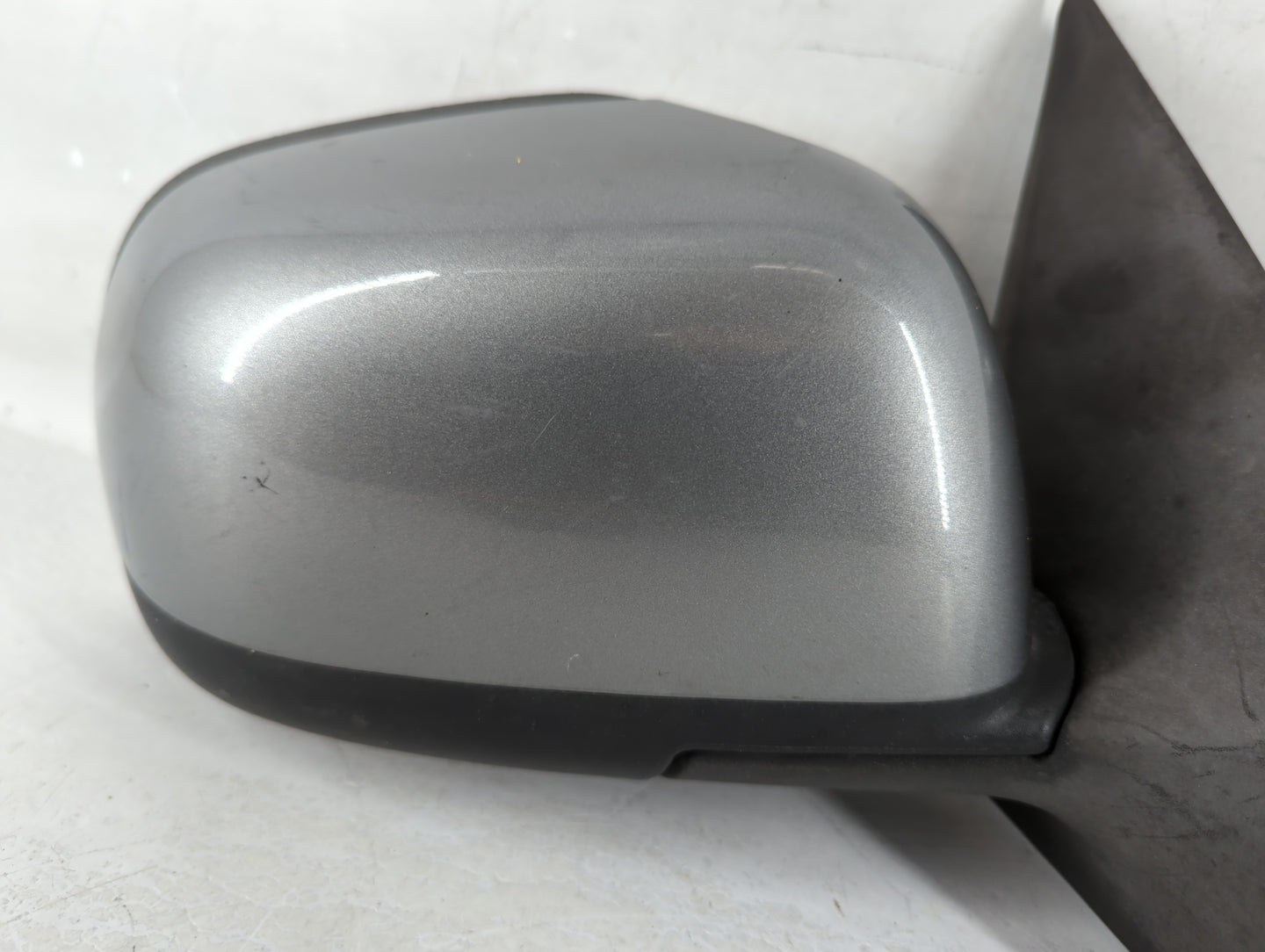 2012-2014 Nissan Versa Passenger Side View Mirror - Right Door Mirror OEM Used - Oemusedautoparts1.com