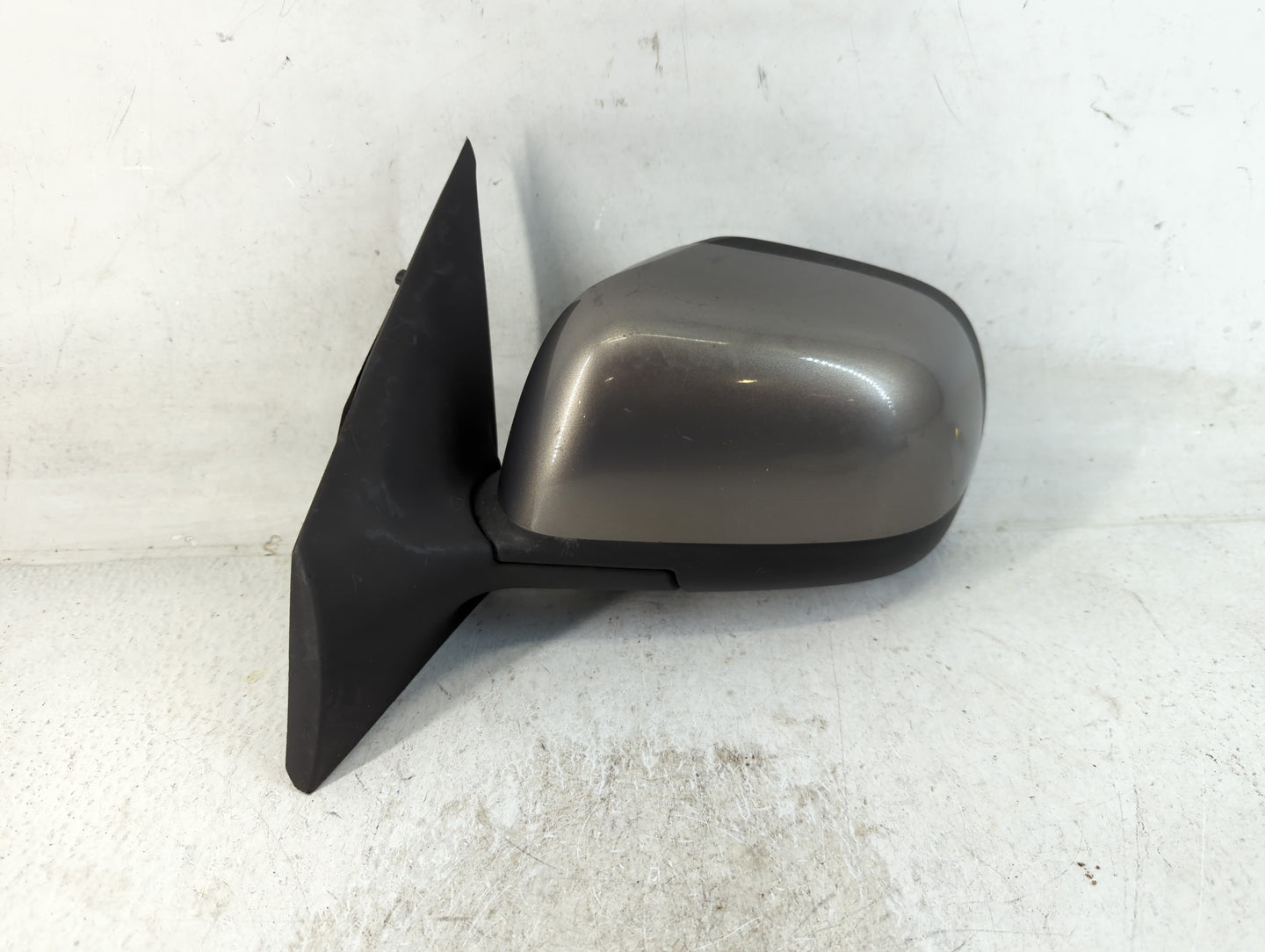 2012-2014 Nissan Versa Driver Side View Mirror - Left Door Mirror OEM Used - Oemusedautoparts1.com