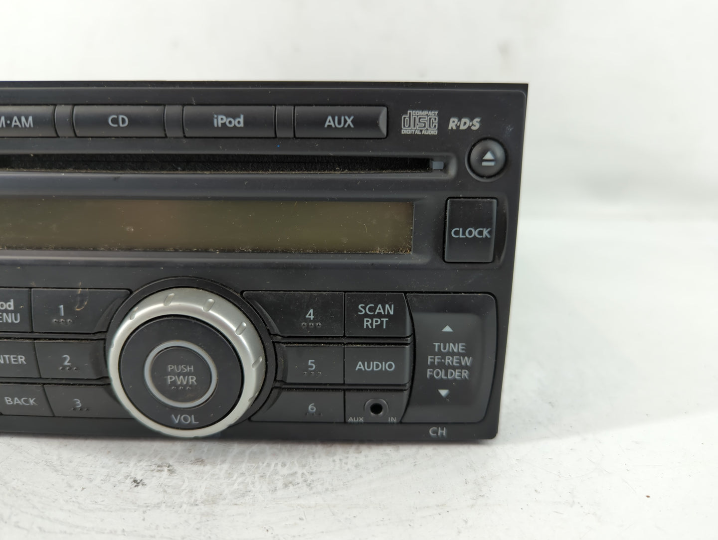 2012-2013 Nissan Versa Radio AM FM Cd Player Receiver Replacement P/N:28185 3AN1A Fits Fits 2012 2013 OEM Used Auto Parts - 